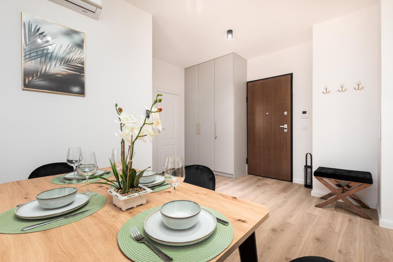 Bg Premium Apartments Browary Warszawskie Varsavia Esterno foto