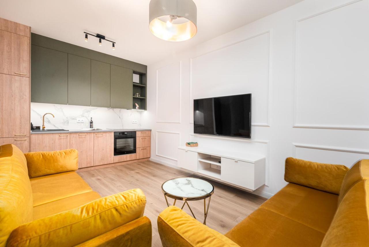 Bg Premium Apartments Browary Warszawskie Varsavia Esterno foto