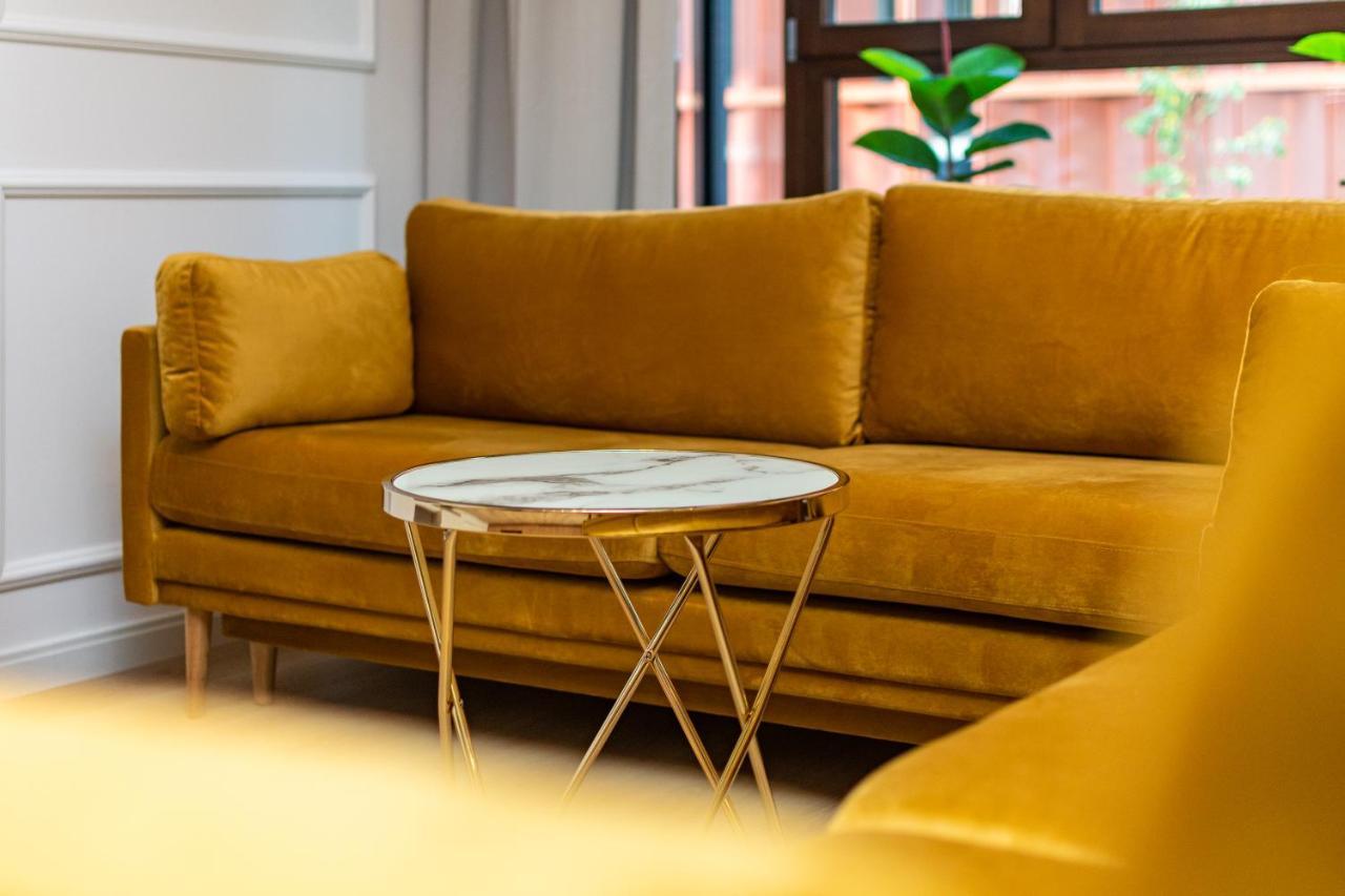 Bg Premium Apartments Browary Warszawskie Varsavia Esterno foto